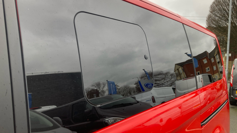 Ford Tourneo Custom 320 L1 Diesel Fwd 2.0 EcoBlue 136ps H1 Titanium 8 seater